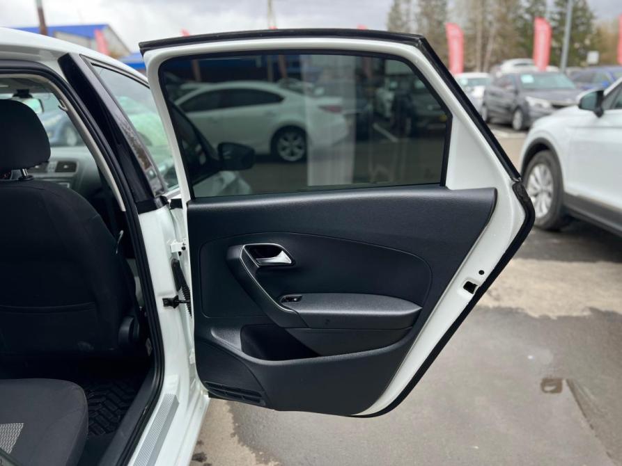 Volkswagen Polo V Альметьевск  - изображение 19