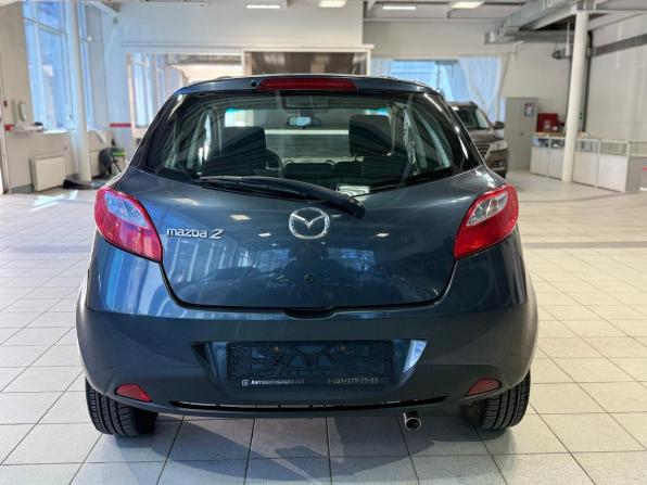 Mazda 2 II (DE) с пробегом 2009 года, цена 569 000 рублей, 204800 км, хэтчбек, Автокод Объявления