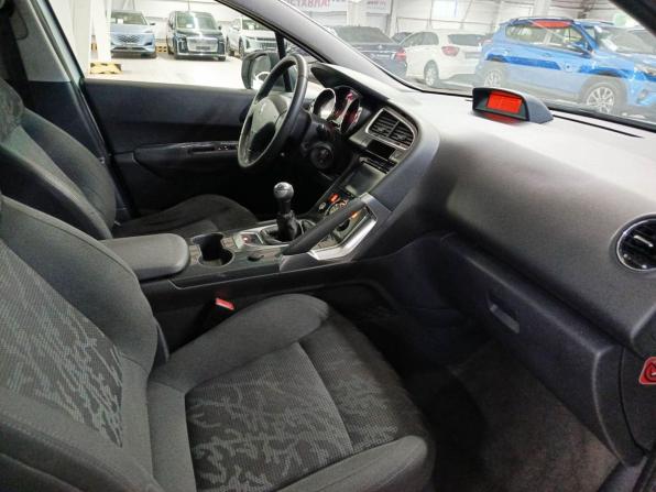 Peugeot 3008 I с пробегом 2012 года, цена 680 000 рублей, 249380 км, внедорожник, Автокод Объявления