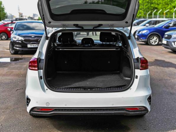 Kia Ceed III с пробегом 2020 года, цена 1 608 000 рублей, 124797 км, универсал, Автокод Объявления