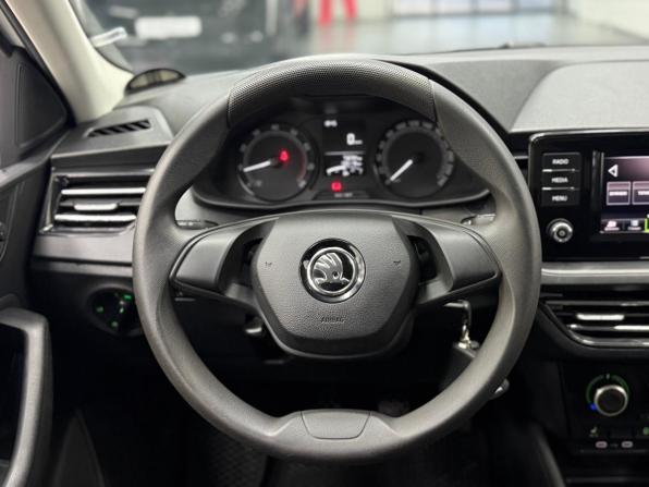 Skoda Rapid II с пробегом 2021 года, цена 1 430 000 рублей, 133000 км, лифтбек, Автокод Объявления