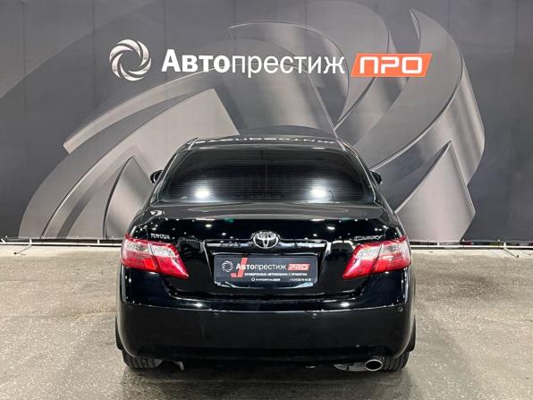 Toyota Camry VI (XV40) Рестайлинг с пробегом 2011 года, цена 1 099 000 рублей, 278627 км, седан, Автокод Объявления