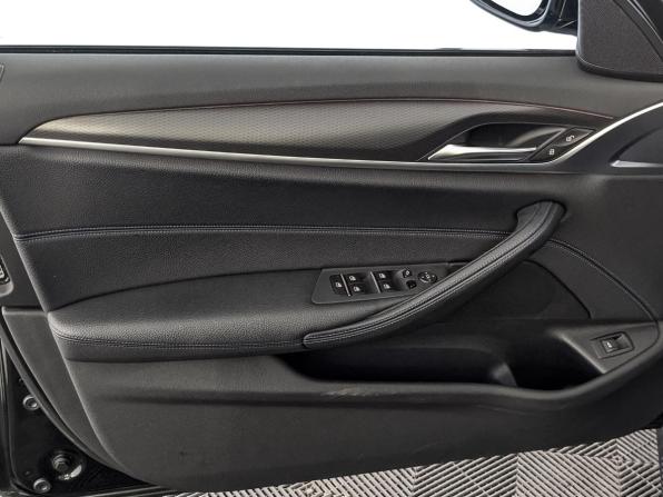 BMW 5 серии VII (G30/G31/G38) Рестайлинг с пробегом 2021 года, цена 4 750 000 рублей, 68608 км, седан, Автокод Объявления
