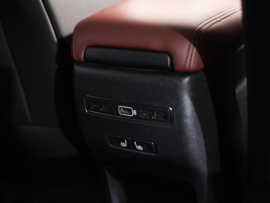 Geely Coolray I Санкт-Петербург  - изображение 23