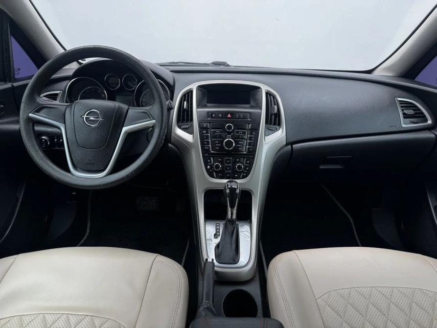 Opel Astra J Москва  - изображение 9