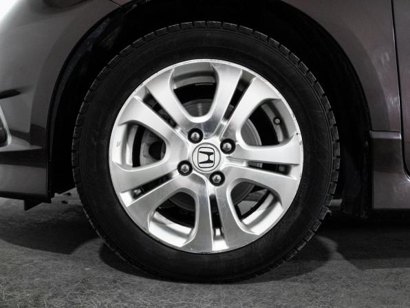 Honda Fit Shuttle I с пробегом 2012 года, цена 900 000 рублей, 193553 км, универсал, Автокод Объявления
