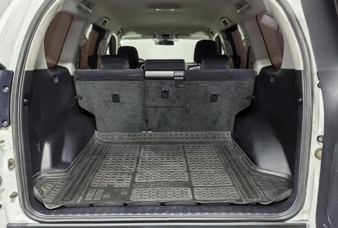 Toyota Land Cruiser Prado 150 Series Рестайлинг 1 с пробегом 2014 года, цена 3 150 000 рублей, 239078 км, внедорожник, Автокод Объявления