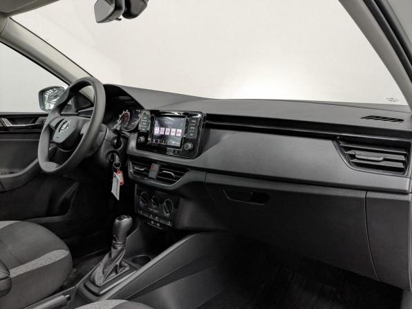 Skoda Rapid II с пробегом 2022 года, цена 1 670 000 рублей, 87379 км, лифтбек, Автокод Объявления
