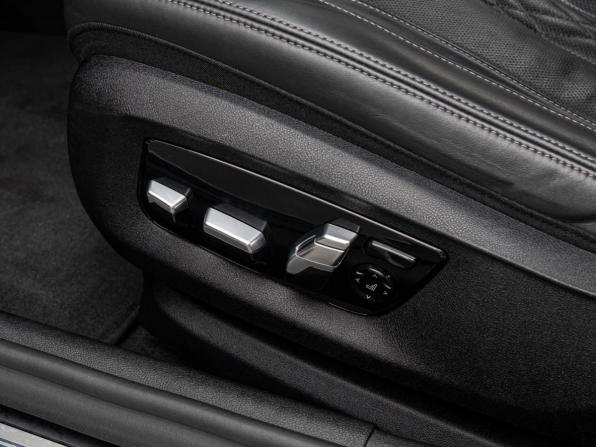 BMW 5 серии VII (G30/G31/G38) Рестайлинг с пробегом 2021 года, цена 6 148 000 рублей, 66850 км, седан, Автокод Объявления