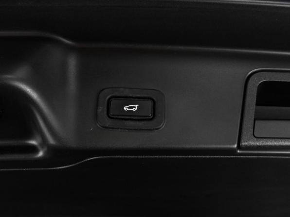 Land Rover Range Rover Evoque II с пробегом 2021 года, цена 3 999 000 рублей, 46633 км, внедорожник, Автокод Объявления
