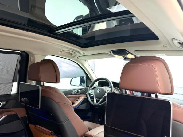 BMW X7 I (G07) Рестайлинг с пробегом 2022 года, цена 10 995 000 рублей, 28023 км, внедорожник, Автокод Объявления