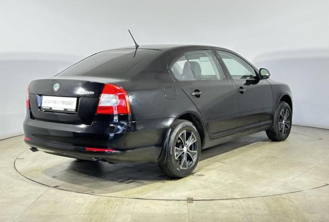 Skoda Octavia II (A5) Рестайлинг с пробегом 2012 года, цена 505 000 рублей, 305641 км, лифтбек, Автокод Объявления