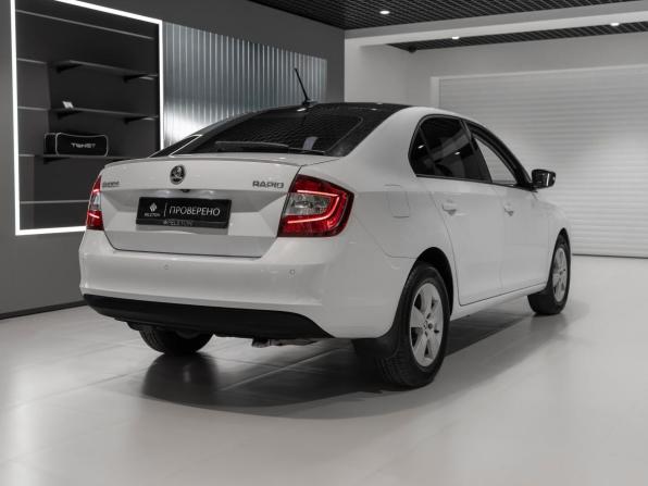 Skoda Rapid I Рестайлинг с пробегом 2018 года, цена 1 575 000 рублей, 71916 км, лифтбек, Автокод Объявления
