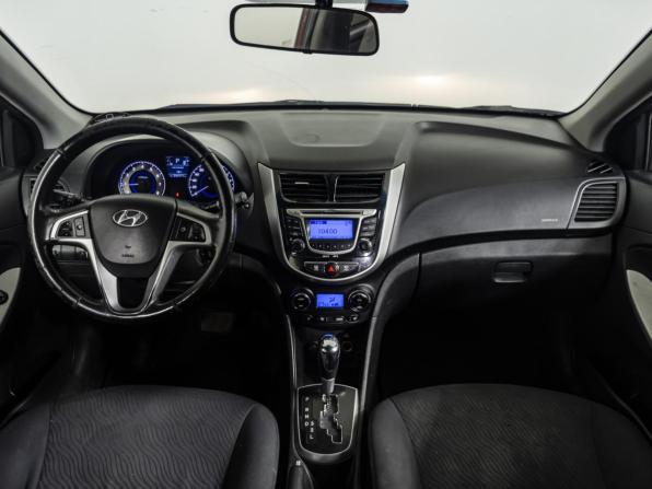 Hyundai Solaris I с пробегом 2012 года, цена 647 000 рублей, 230565 км, седан, Автокод Объявления