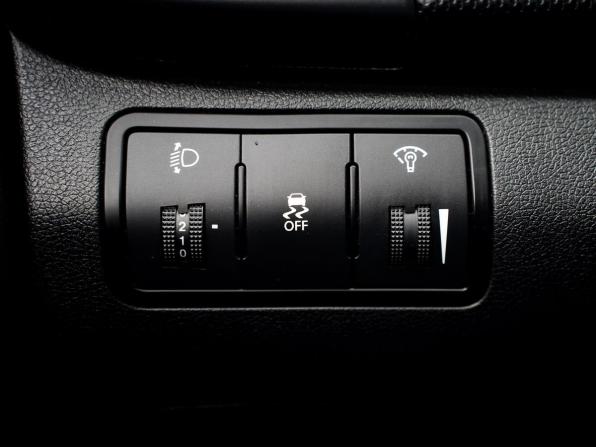 Hyundai Solaris I с пробегом 2012 года, цена 890 000 рублей, 251069 км, седан, Автокод Объявления