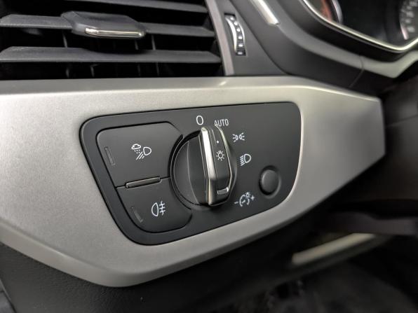 Audi A4 V (B9) с пробегом 2020 года, цена 2 795 000 рублей, 101712 км, универсал, Автокод Объявления