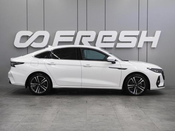 Chery Arrizo 8 с пробегом 2024 года, цена 2 099 000 рублей, 4252 км, седан, Автокод Объявления