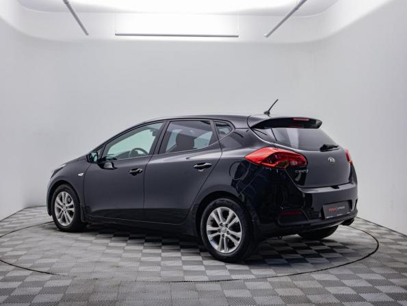 Kia Ceed II с пробегом 2012 года, цена 1 200 000 рублей, 127260 км, хэтчбек, Автокод Объявления