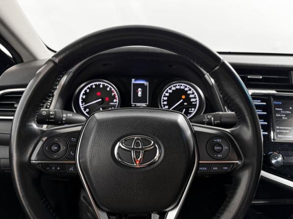 Toyota Camry VIII (XV70) с пробегом 2019 года, цена 2 165 000 рублей, 177132 км, седан, Автокод Объявления
