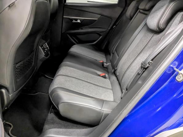 Peugeot 3008 II с пробегом 2018 года, цена 2 100 000 рублей, 50986 км, внедорожник, Автокод Объявления