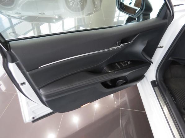 Toyota Camry VIII (XV70) Рестайлинг с пробегом 2022 года, цена 3 350 000 рублей, 56174 км, седан, Автокод Объявления