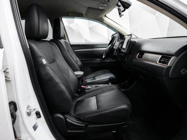 Mitsubishi Outlander III с пробегом 2014 года, цена 1 460 000 рублей, 196500 км, внедорожник, Автокод Объявления