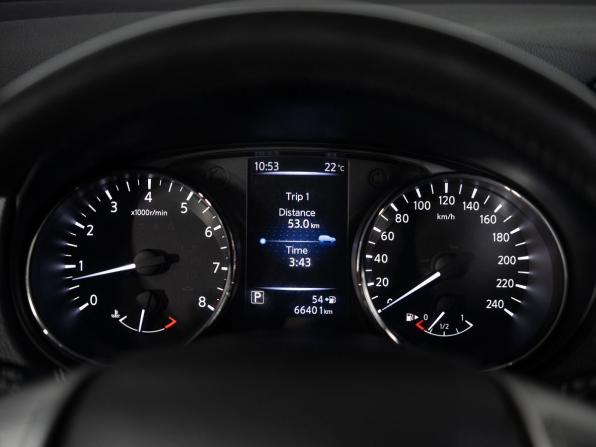 Nissan Qashqai II с пробегом 2018 года, цена 1 800 500 рублей, 66050 км, внедорожник, Автокод Объявления