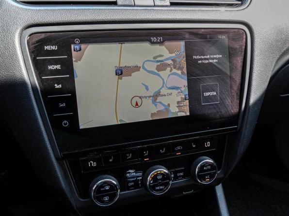 Skoda Octavia III (A7) Рестайлинг с пробегом 2018 года, цена 2 295 000 рублей, 85607 км, лифтбек, Автокод Объявления