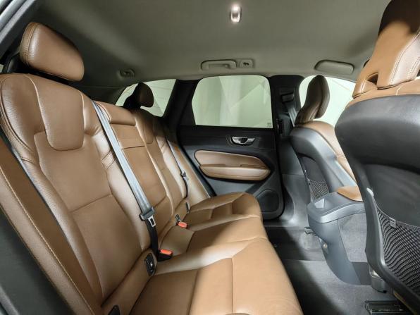 Volvo XC60 II с пробегом 2019 года, цена 3 695 000 рублей, 98775 км, внедорожник, Автокод Объявления