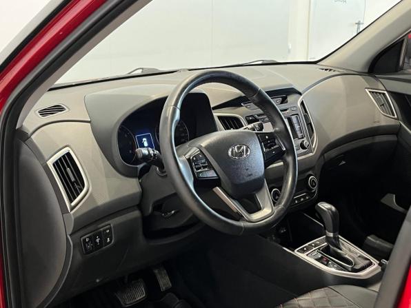 Hyundai Creta I с пробегом 2017 года, цена 1 550 000 рублей, 180026 км, внедорожник, Автокод Объявления
