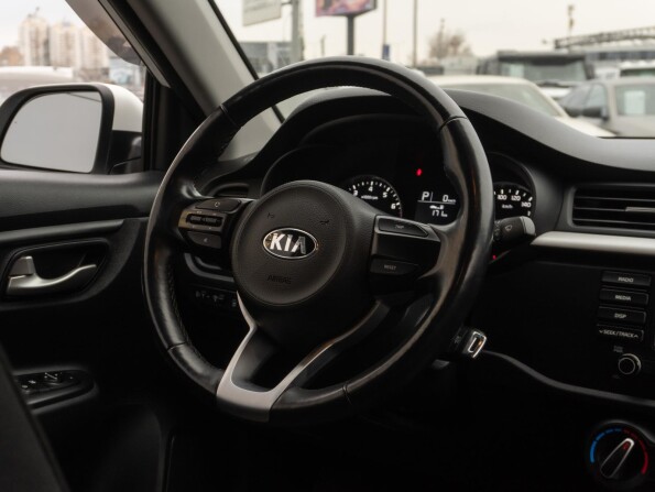 Kia Rio IV с пробегом 2019 года, цена 1 519 000 рублей, 78873 км, седан, Автокод Объявления