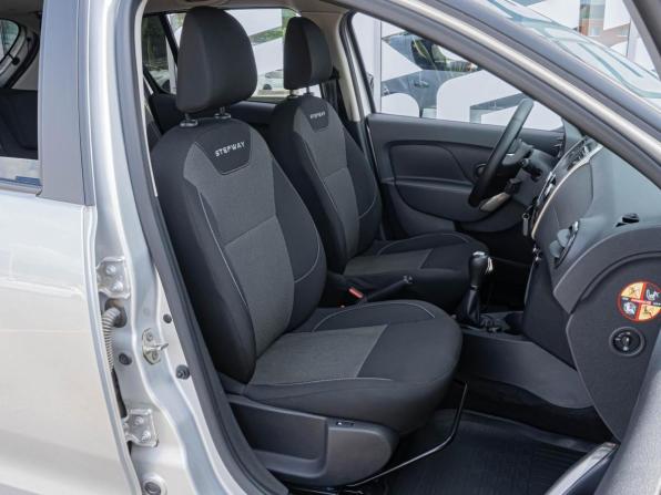 Renault Sandero II Рестайлинг с пробегом 2020 года, цена 1 410 000 рублей, 28377 км, хэтчбек, Автокод Объявления