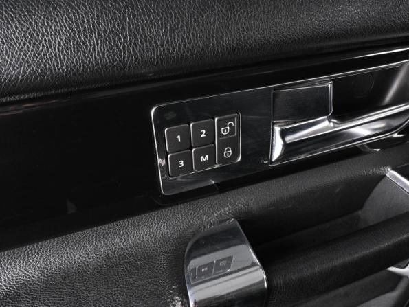Land Rover Discovery IV с пробегом 2012 года, цена 1 670 000 рублей, 281625 км, внедорожник, Автокод Объявления