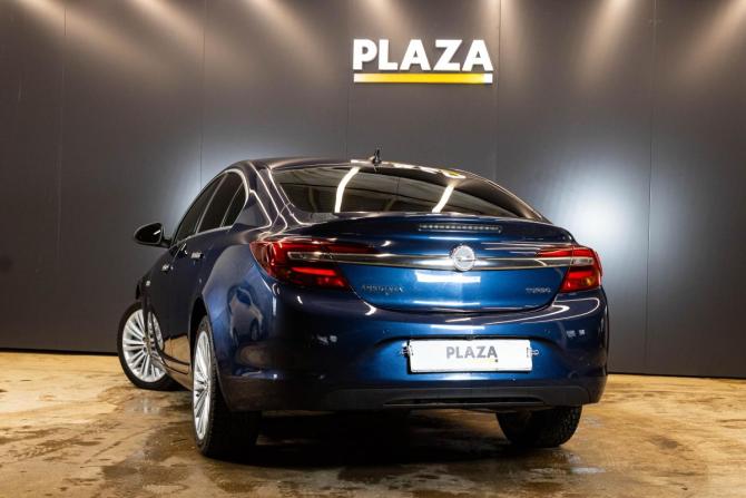 Opel Insignia I Рестайлинг с пробегом 2014 года, цена 1 349 000 рублей, 133799 км, седан, Автокод Объявления