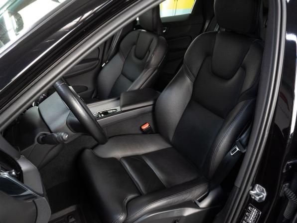 Volvo XC60 II с пробегом 2020 года, цена 3 525 000 рублей, 121630 км, внедорожник, Автокод Объявления