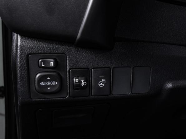 Toyota Corolla XI (E160 E170 E180) Рестайлинг 1 с пробегом 2017 года, цена 1 590 000 рублей, 162549 км, седан, Автокод Объявления