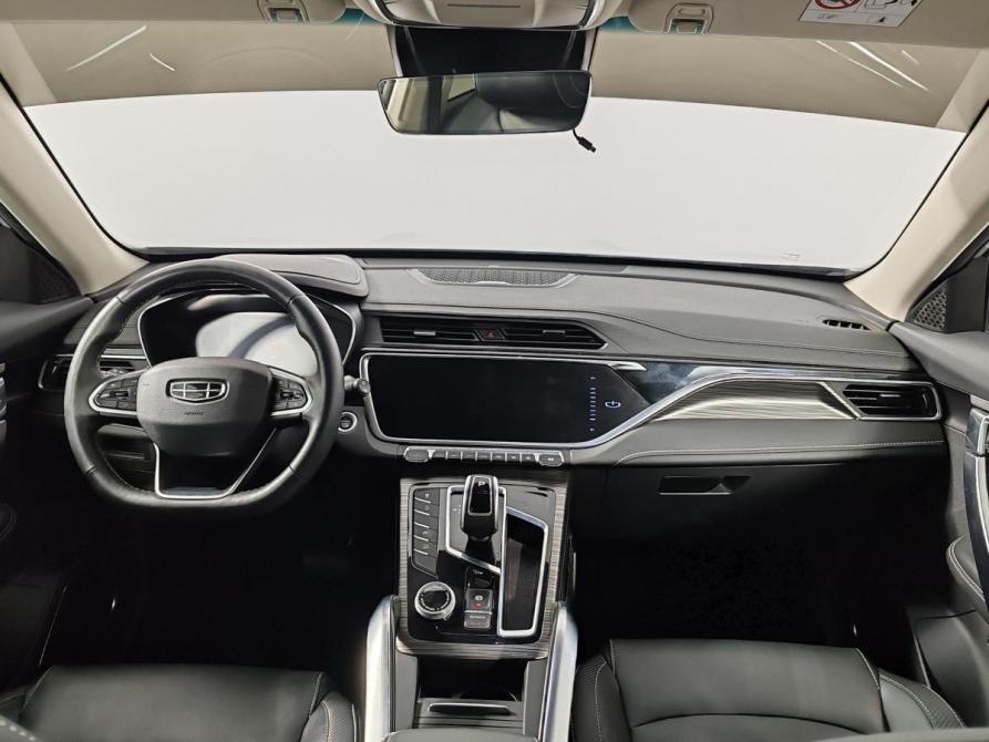 Geely Atlas Pro Москва  - изображение 13