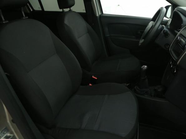 Renault Logan II с пробегом 2015 года, цена 584 000 рублей, 192900 км, седан, Автокод Объявления