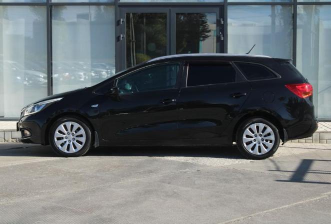 Kia Ceed II с пробегом 2014 года, цена 1 180 000 рублей, 184538 км, универсал, Автокод Объявления