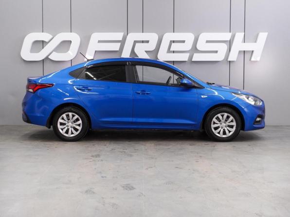 Hyundai Solaris II с пробегом 2019 года, цена 1 439 000 рублей, 87460 км, седан, Автокод Объявления