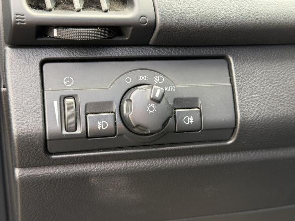 Land Rover Freelander II Рестайлинг с пробегом 2010 года, цена 980 000 рублей, 324730 км, внедорожник, Автокод Объявления