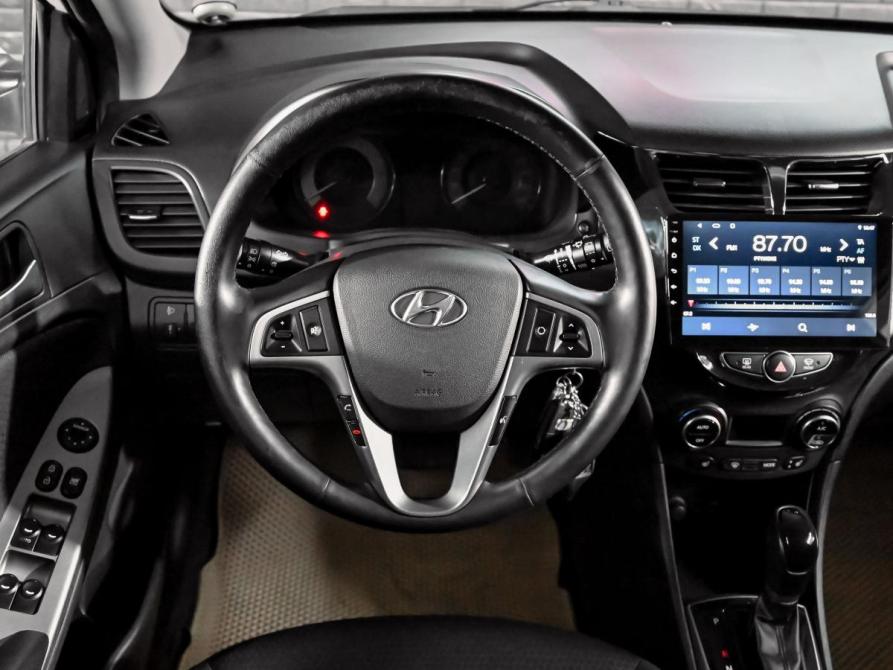 Hyundai Solaris I Рестайлинг Екатеринбург  - изображение 12