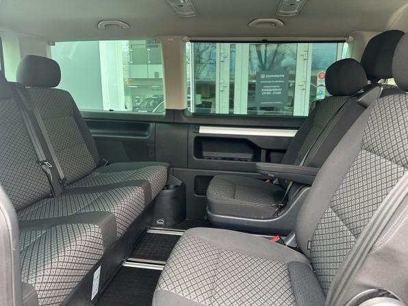 Volkswagen Multivan T6 Рестайлинг с пробегом 2020 года, цена 4 479 000 рублей, 159000 км, минивэн, Автокод Объявления