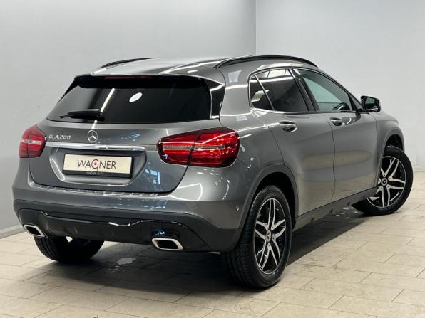 Mercedes-Benz GLA I (X156) Рестайлинг с пробегом 2019 года, цена 2 968 000 рублей, 14554 км, внедорожник, Автокод Объявления
