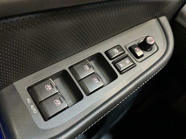 Subaru Outback V с пробегом 2016 года, цена 2 070 000 рублей, 136636 км, универсал, Автокод Объявления