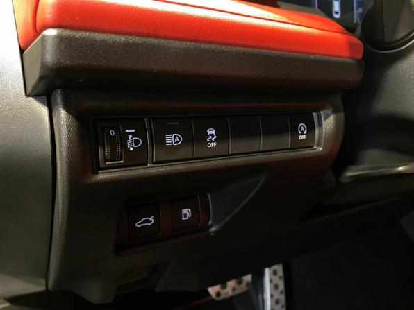 Toyota Camry IX (XV80) China Market с пробегом 2024 года, цена 3 860 000 рублей, 15809 км, седан, Автокод Объявления