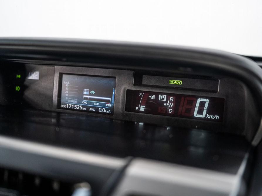 Toyota Prius Alpha I (ZVW40/41) Рестайлинг Иркутск  - изображение 13