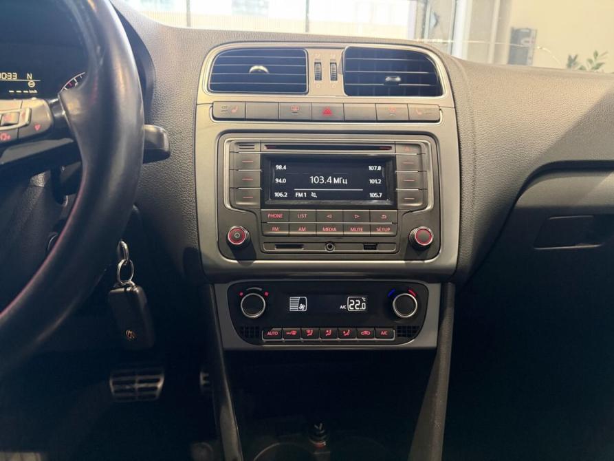 Volkswagen Polo V Рестайлинг Москва  - изображение 16