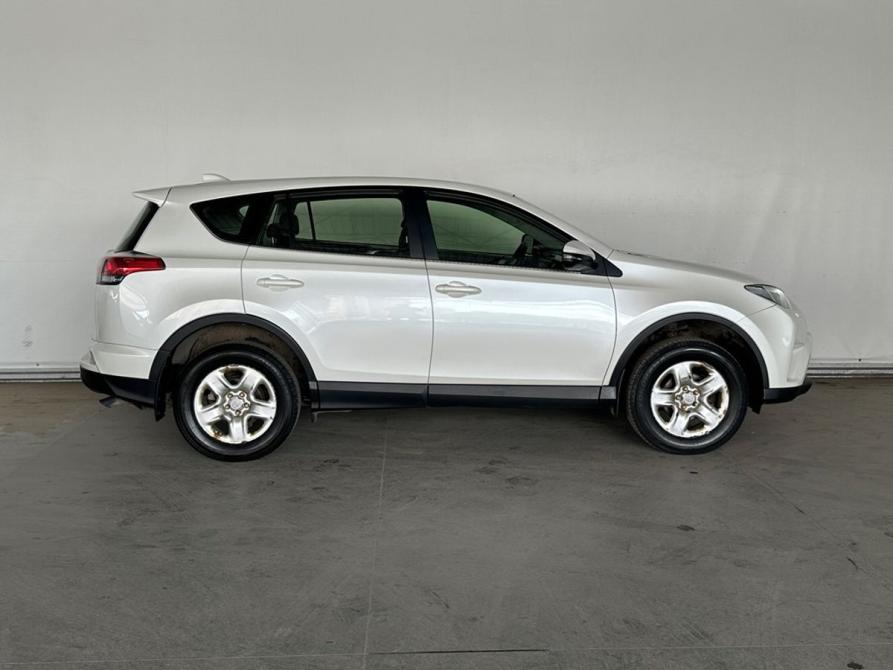 Toyota RAV4 IV (XA40) Рестайлинг Москва  - изображение 7