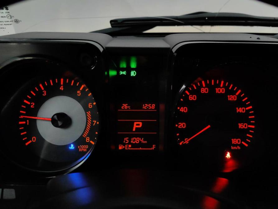 Suzuki Jimny IV Подольск  - изображение 10